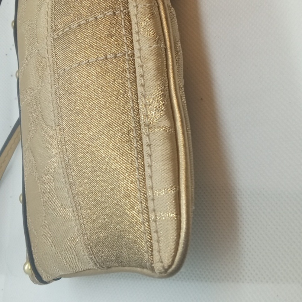 COACH SIGNATURE STUD WRISTLET - Picture 8 of 10